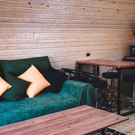 Lonely Mountain Villa Kazbegi Exterior photo
