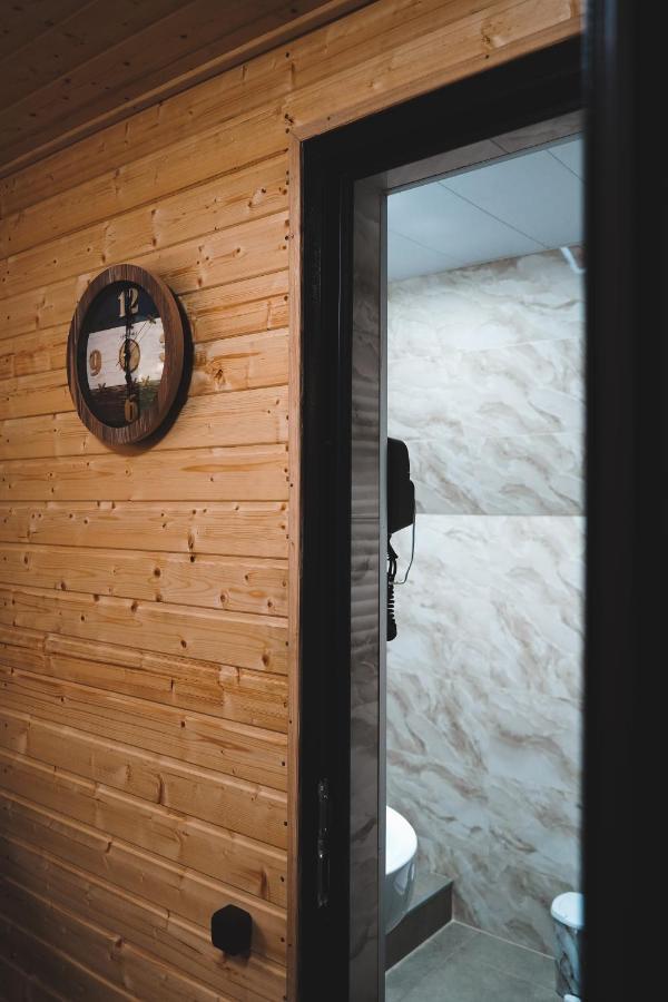 Lonely Mountain Villa Kazbegi Exterior photo