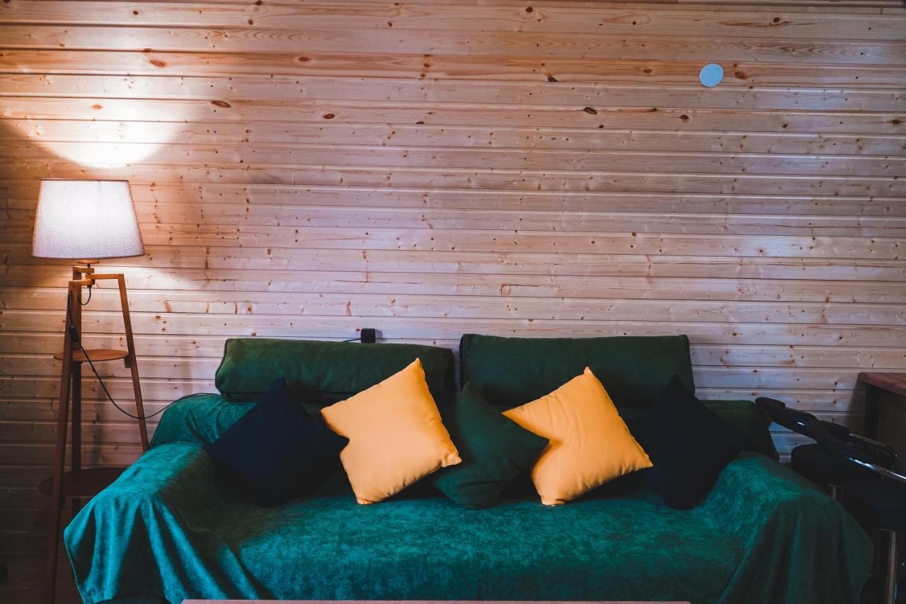 Lonely Mountain Villa Kazbegi Exterior photo